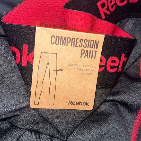 ✨Reebok Men’s Black Heather Varsity Red Compression Sz Medium Pants✨ - Picture 4 of 6